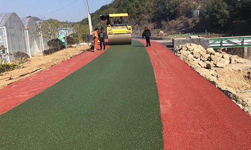 彩色沥青路面施工过程中需要注意什么?