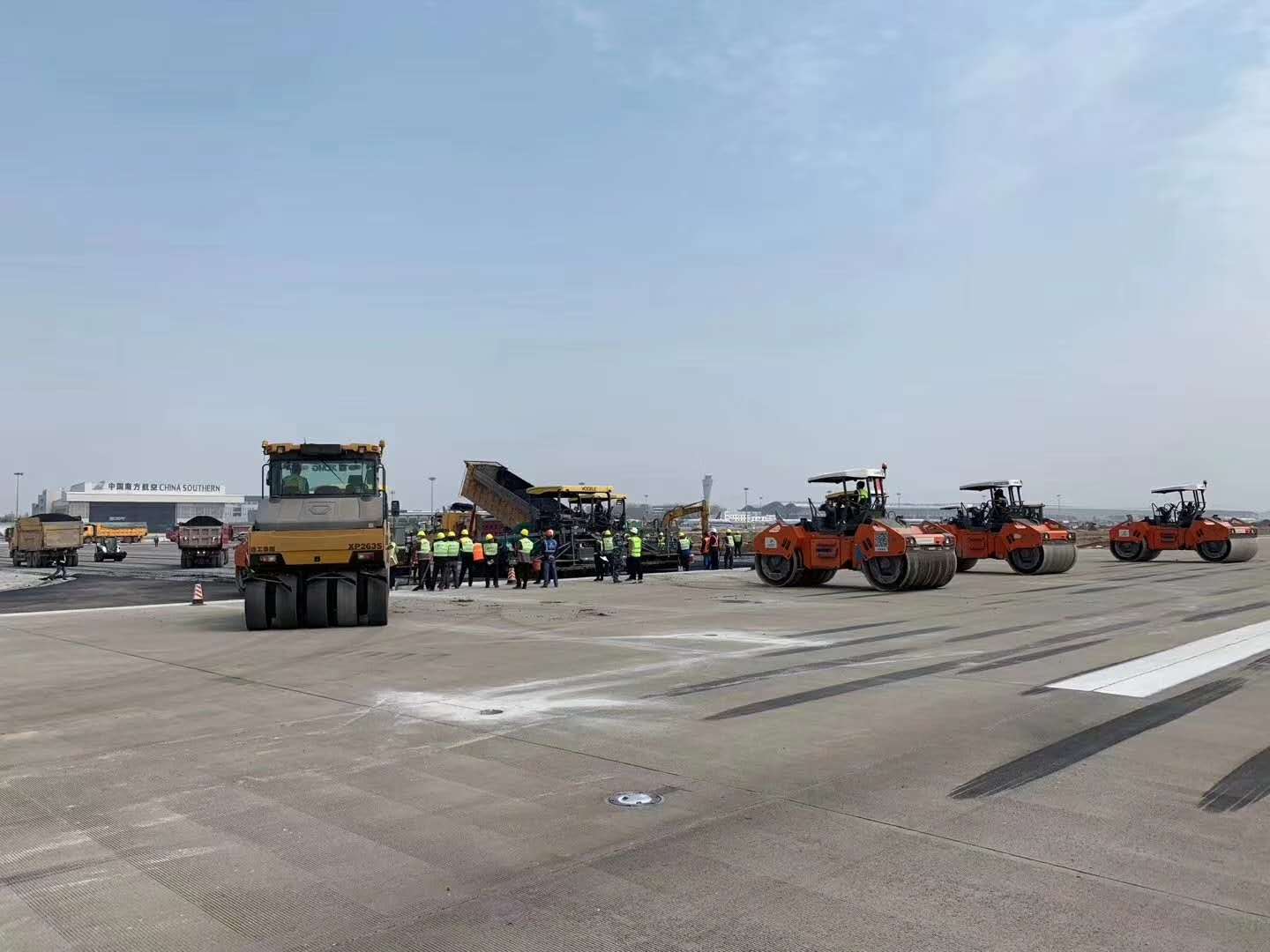 郑州沥青混凝土路面施工的准备工作